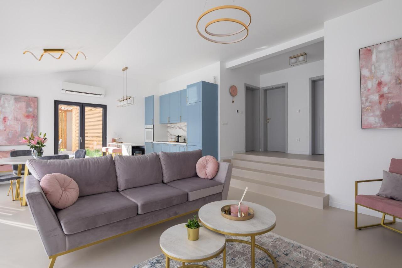 Bandelli Villas Oklaj 外观 照片