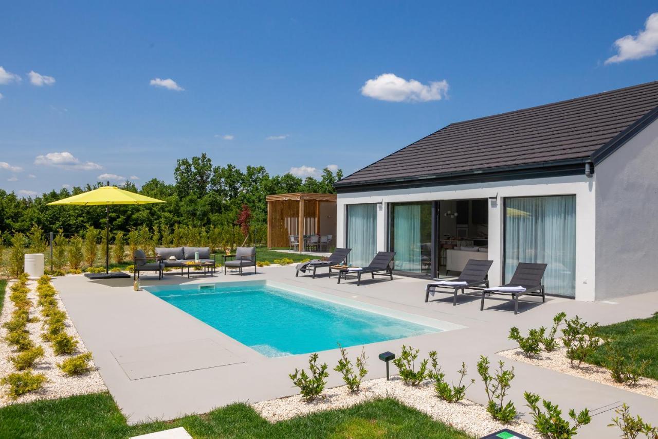 Bandelli Villas Oklaj 外观 照片
