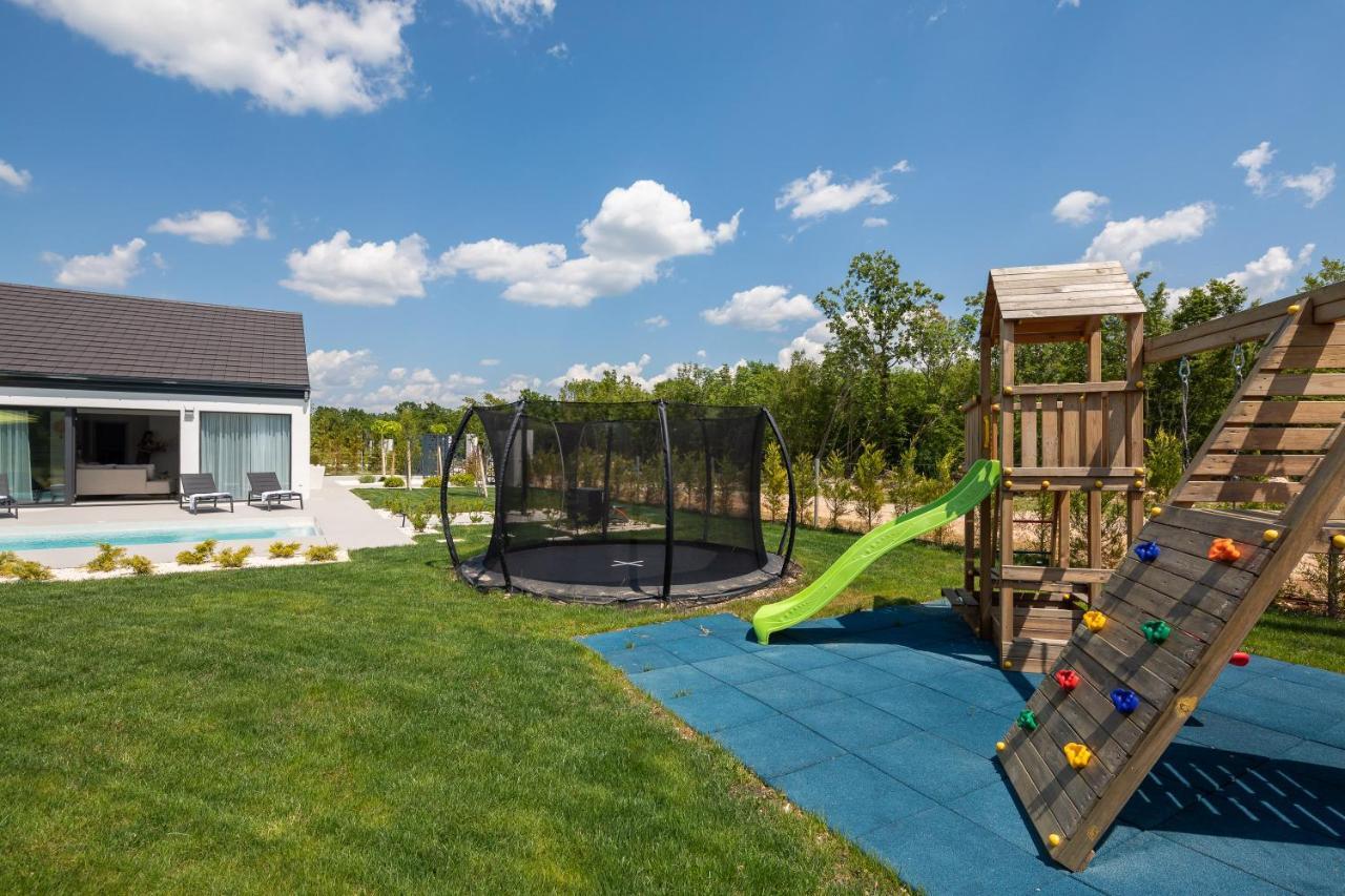 Bandelli Villas Oklaj 外观 照片