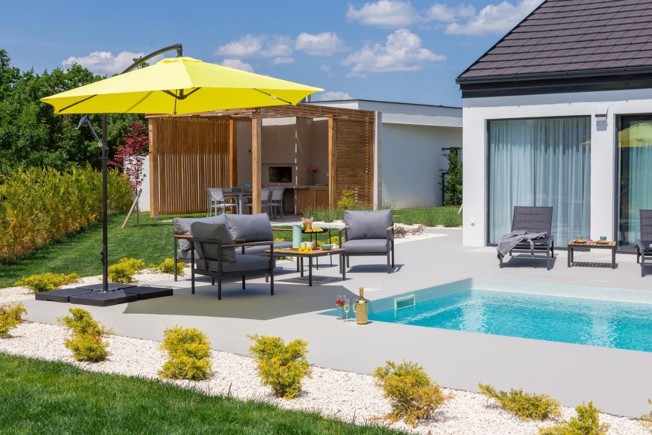 Bandelli Villas Oklaj 外观 照片