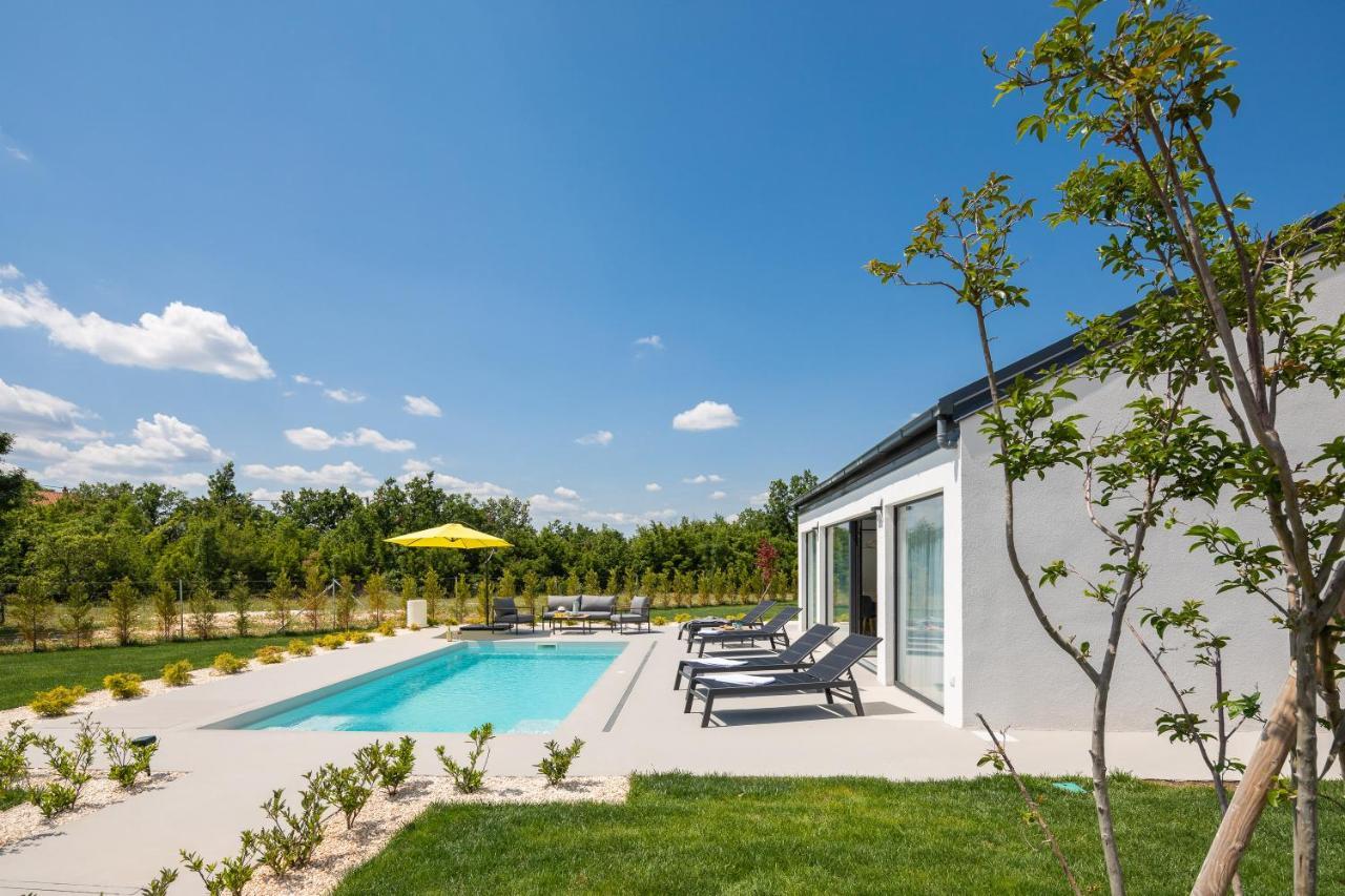 Bandelli Villas Oklaj 外观 照片