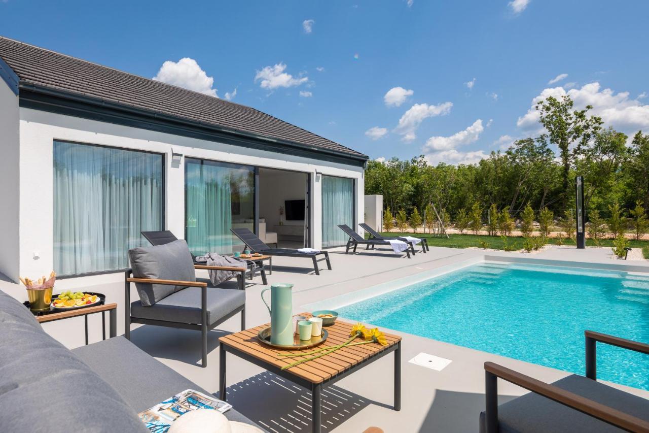 Bandelli Villas Oklaj 外观 照片