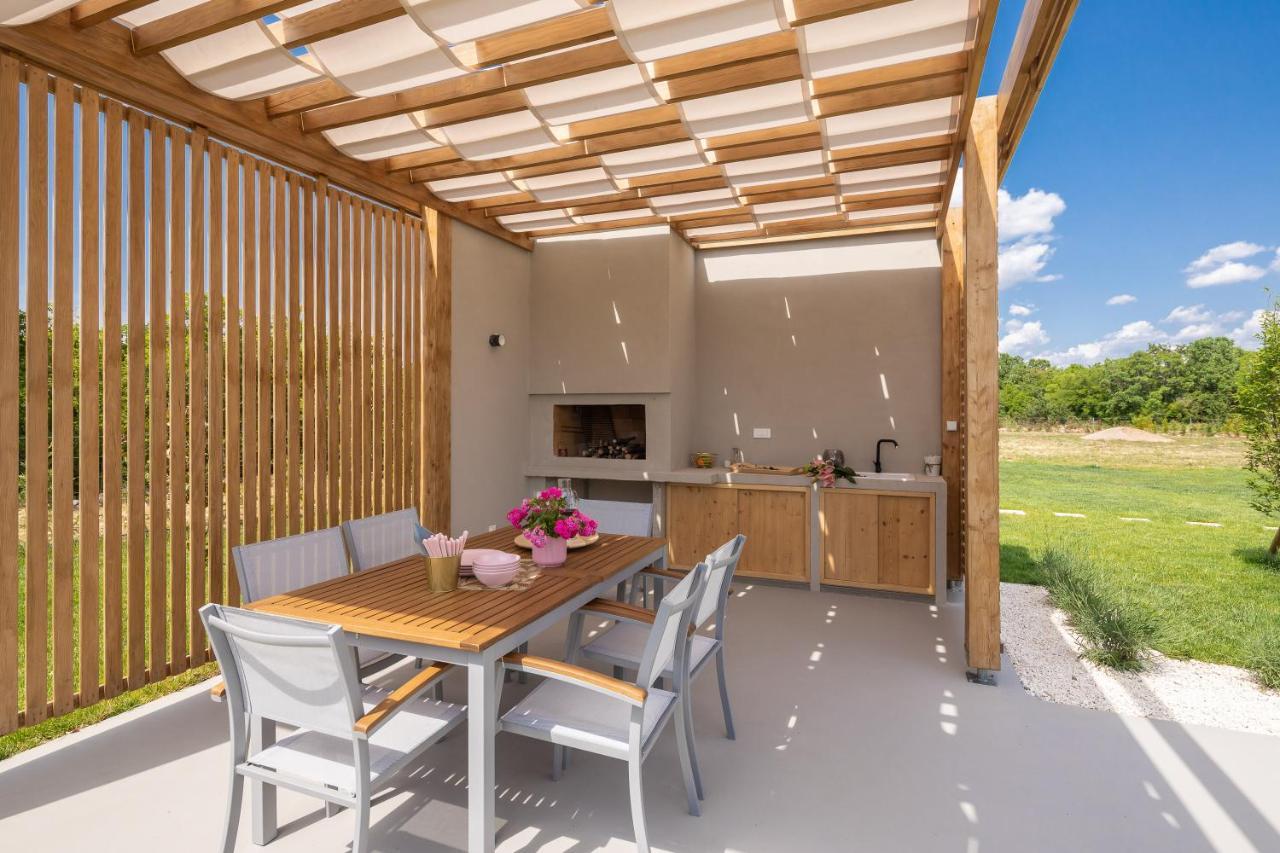Bandelli Villas Oklaj 外观 照片